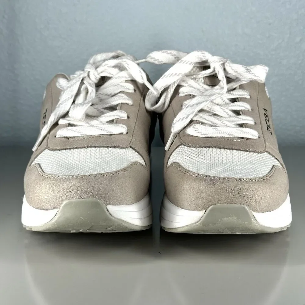 Zeba Shoes Women's Size  9.5 White Sand Hands Free Lace Up Sneakers - Picture 2 of 16